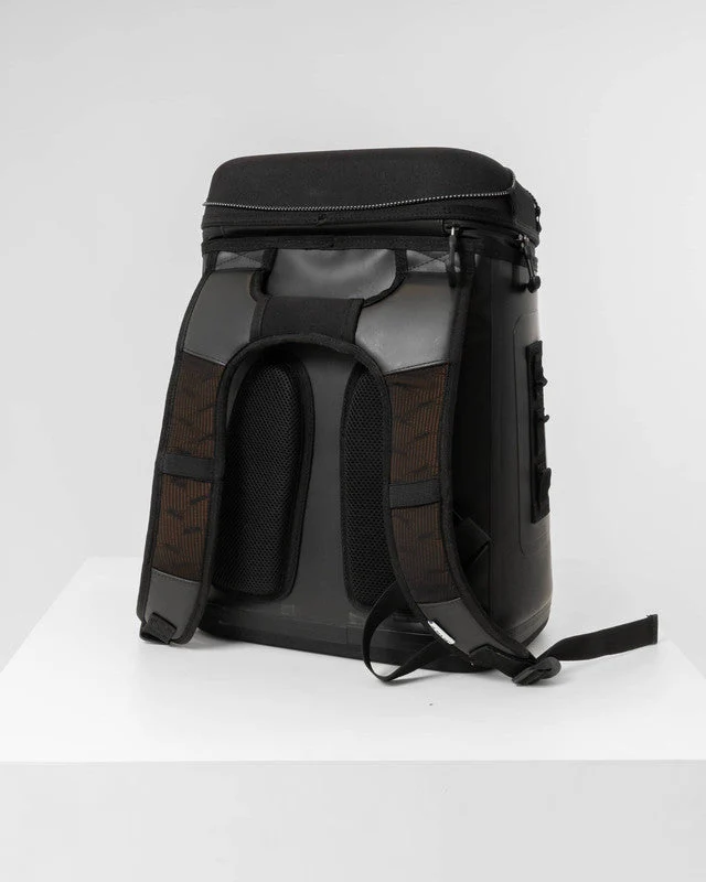Hielera Tipo Mochila MAJA® Santo 33 L - Image 2