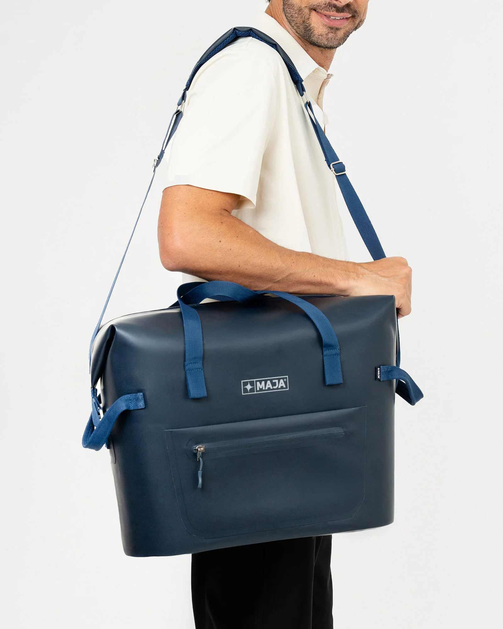 Hielera Tipo Bolsa MAJA® Ónix 25 L - Image 12