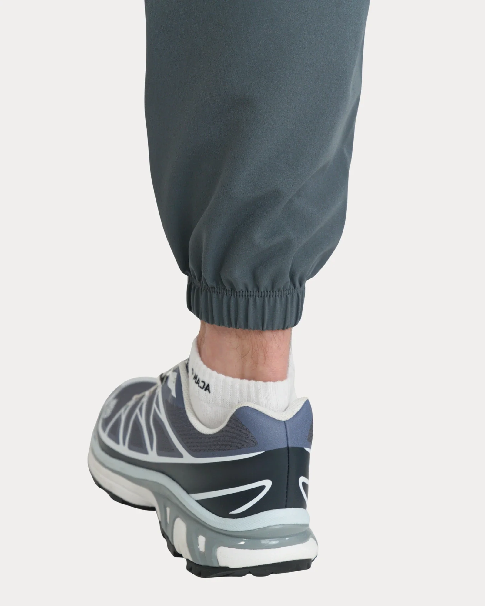 Jogger Performance MAJA® Instinto - Image 4