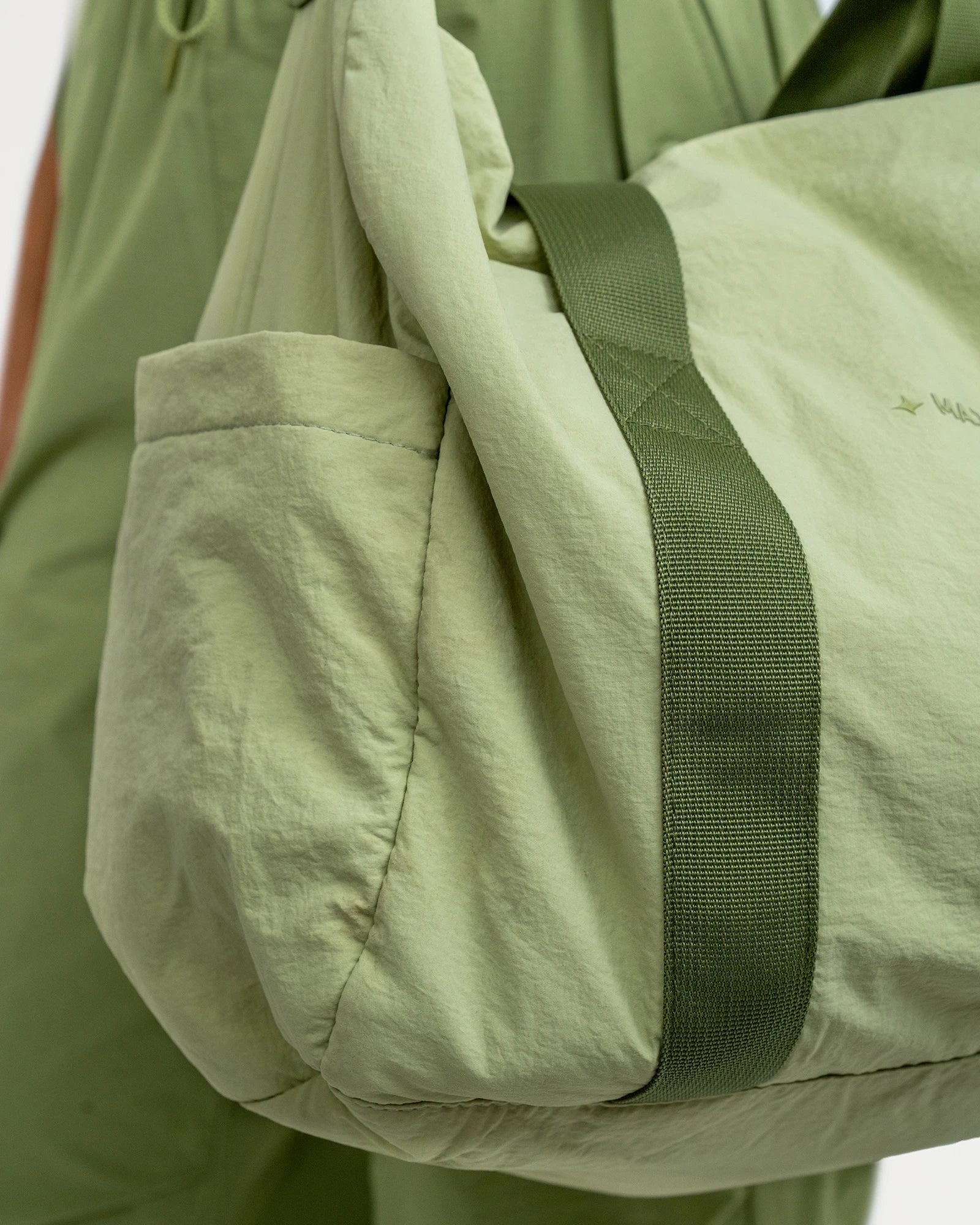 Maleta MAJA® Yoga 42 L - Image 3