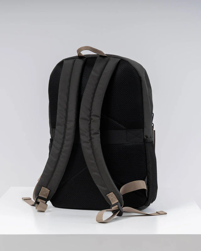 Mochila Movimiento emblema Lucero - Image 7