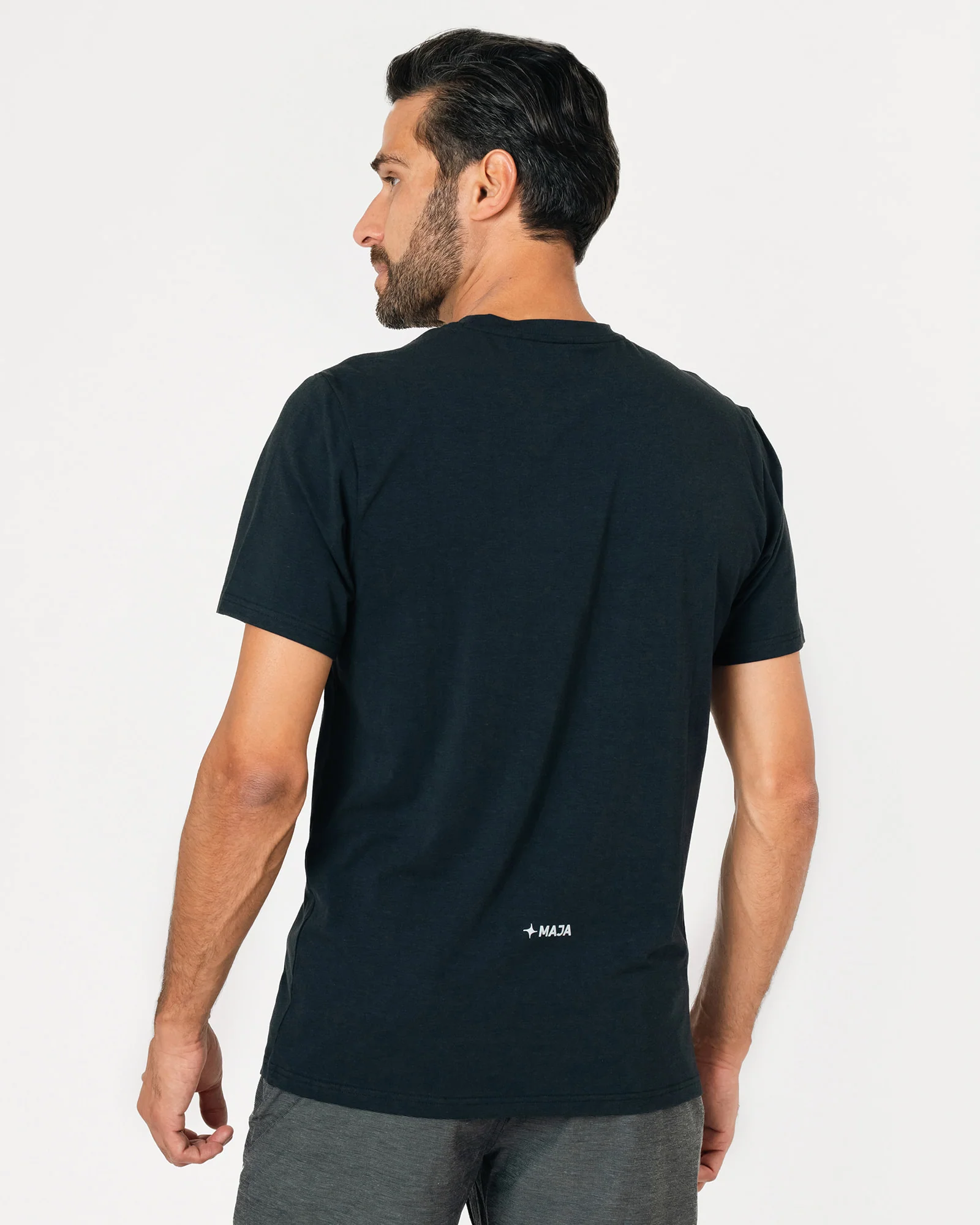 Playera MAJA® Emblema Propela - Image 6