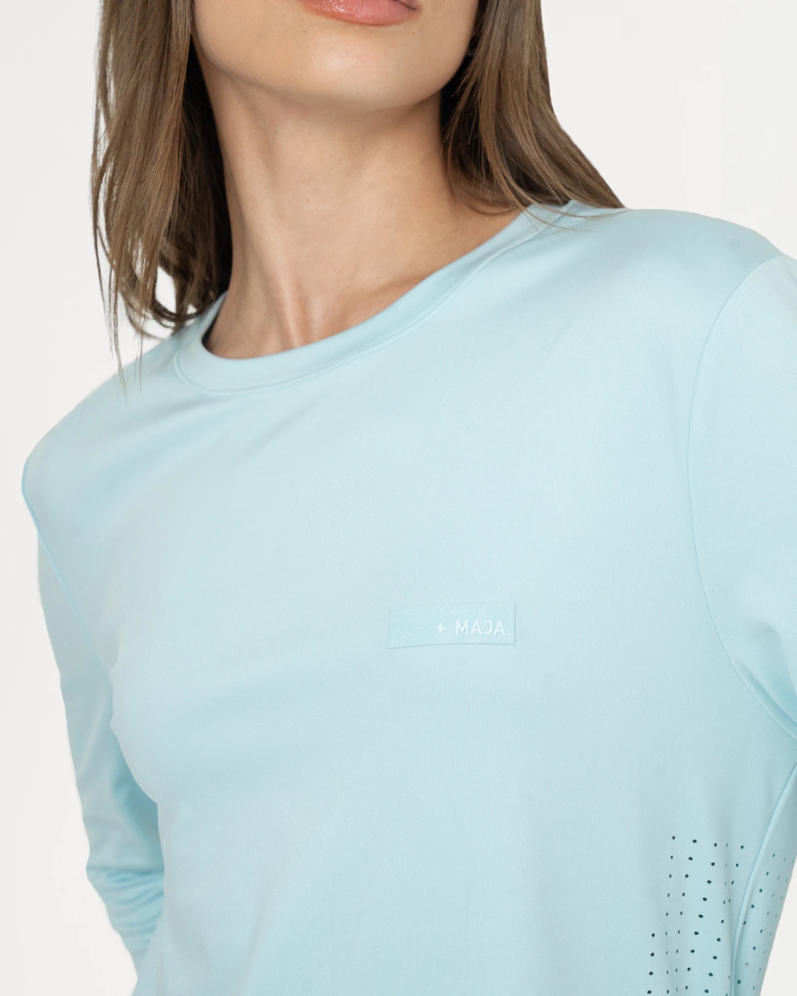 Playera Performance MAJA® Horizonte - Image 9