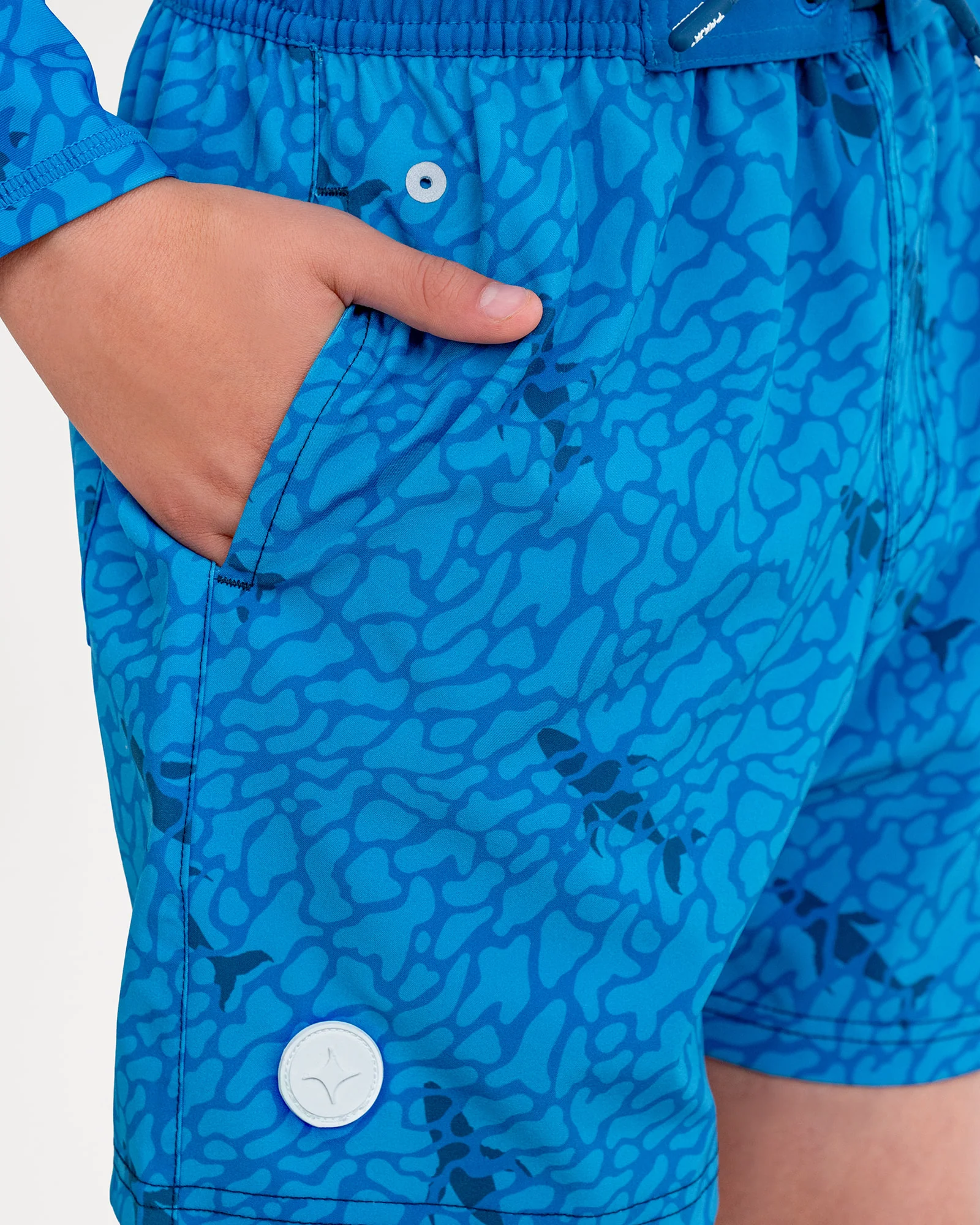 Set Playera Performance y Boardshort Ballena MAJA® KIDS - Image 6