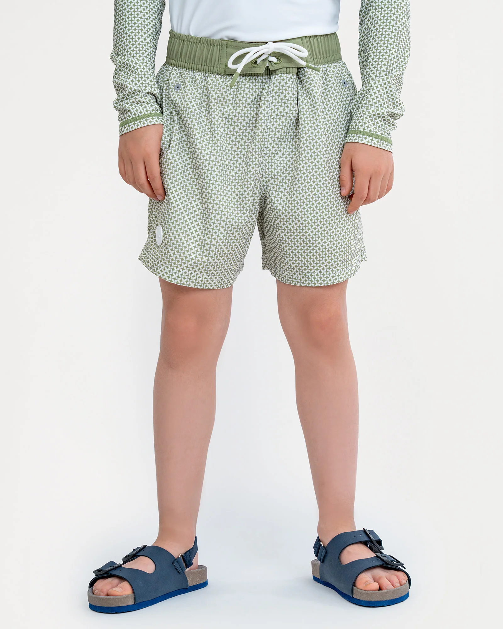Set Playera Performance y Boardshort MAJA® KIDS - Image 3